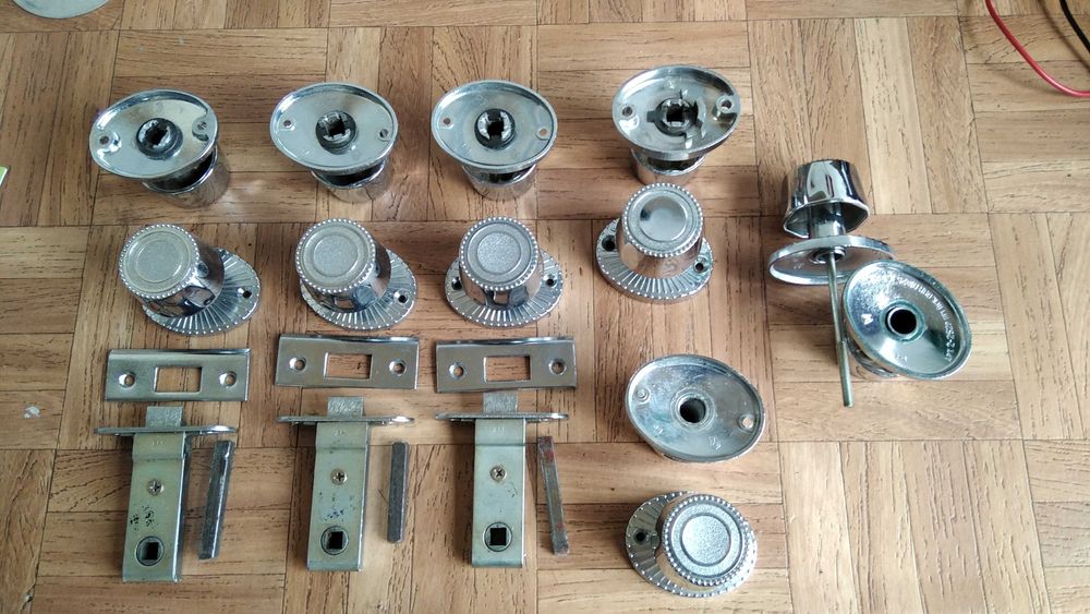 Брави за вътрешни врати