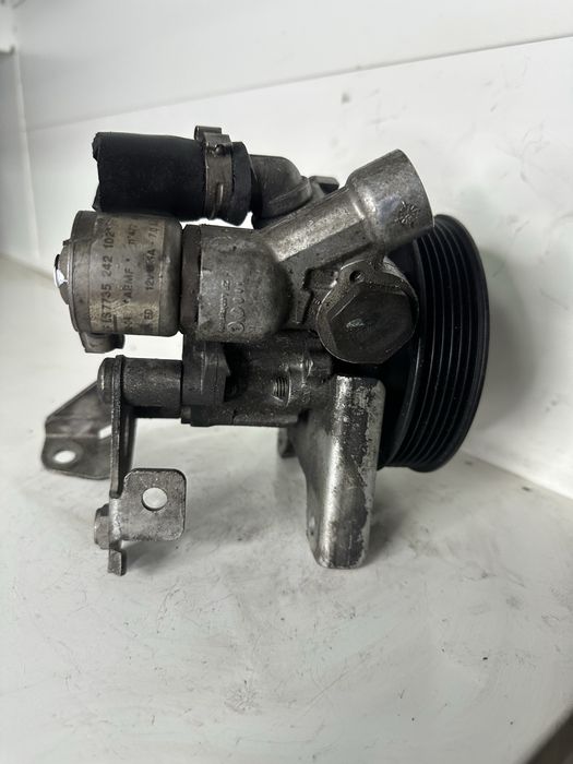 Насос гидроусилителя руля (ГУР) BMW M54 БМВ