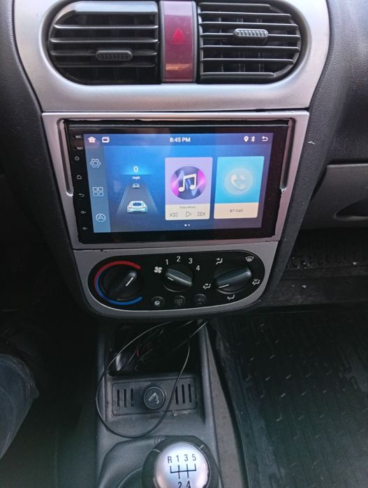 Opel combo 1.7 дизел с климатик и навигация