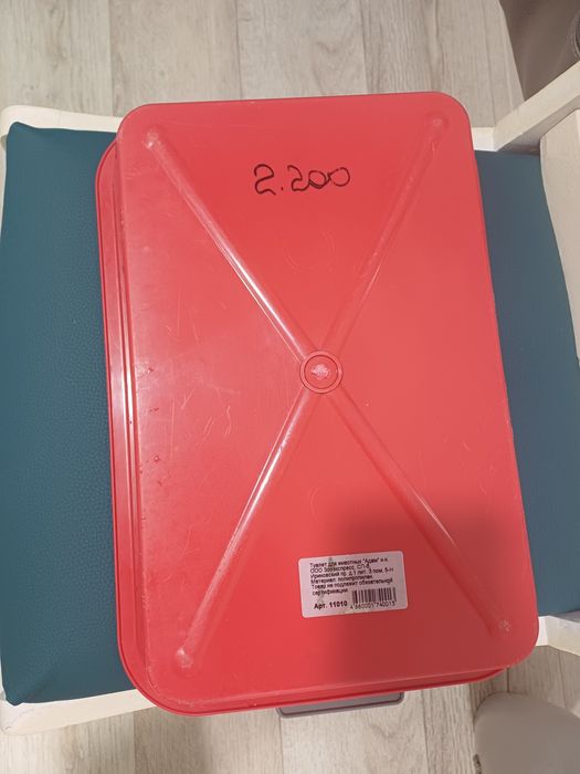 Продам лоток для кошек