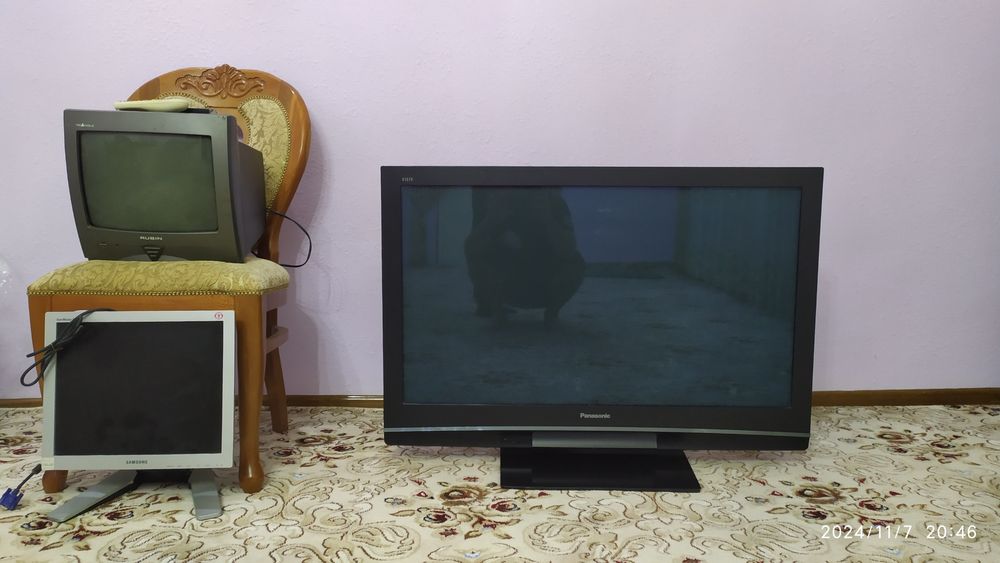 Телевизор Панасоник