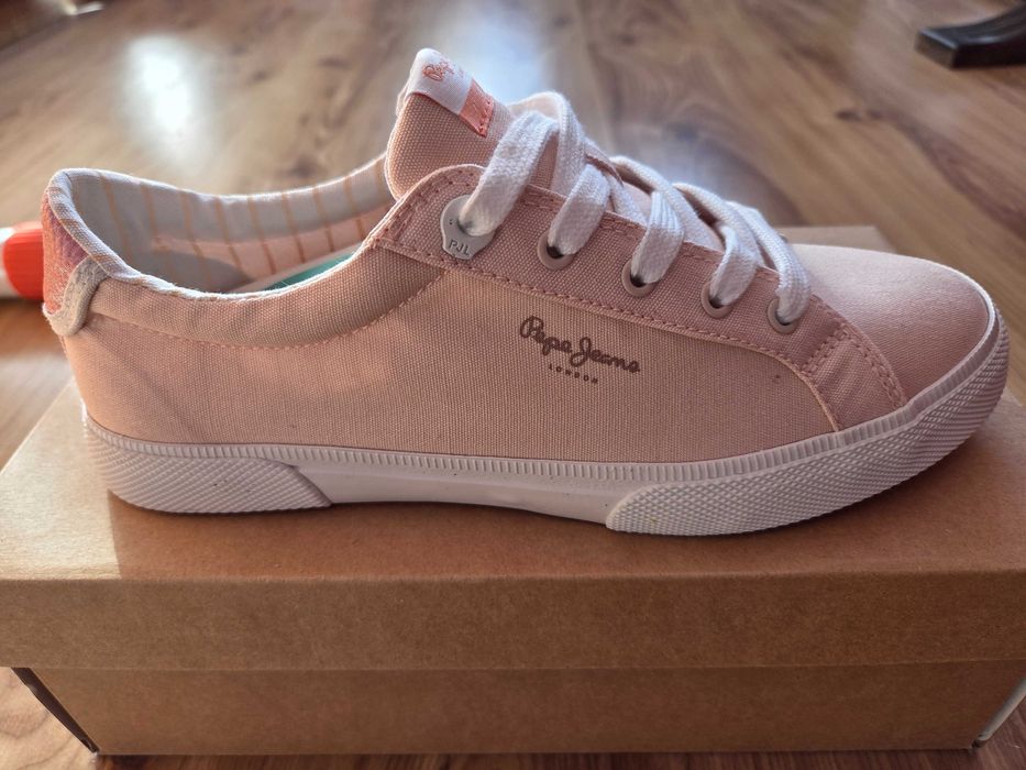 Pepe Jeans гуменки