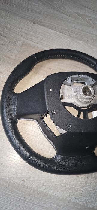 Volan toyota yaris 2011-2018