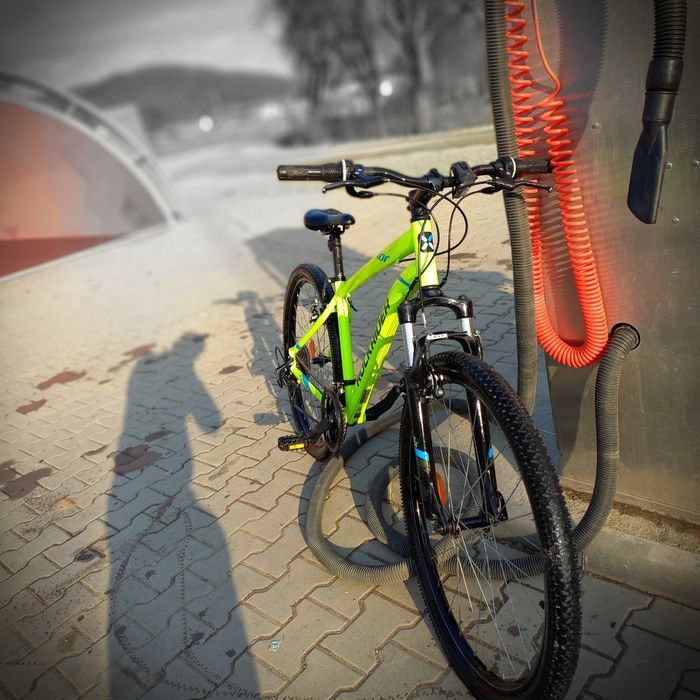 Vând bicicleta rockrider st100