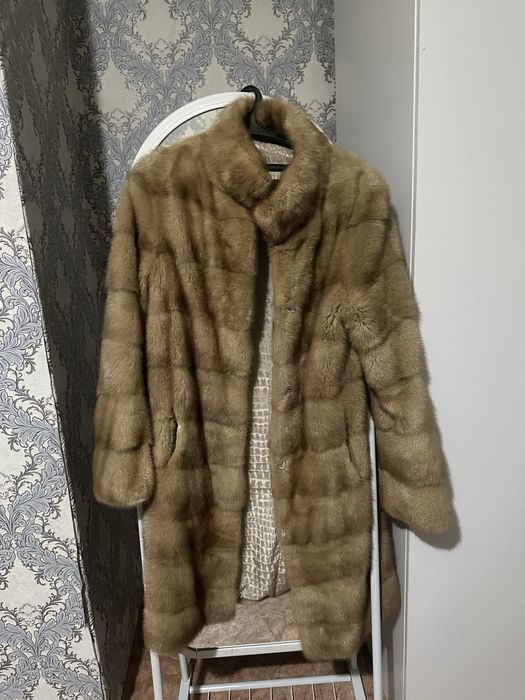 Продается норковая шуба