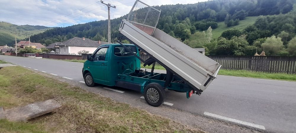 VOLKSWAGEN Transporter 2006