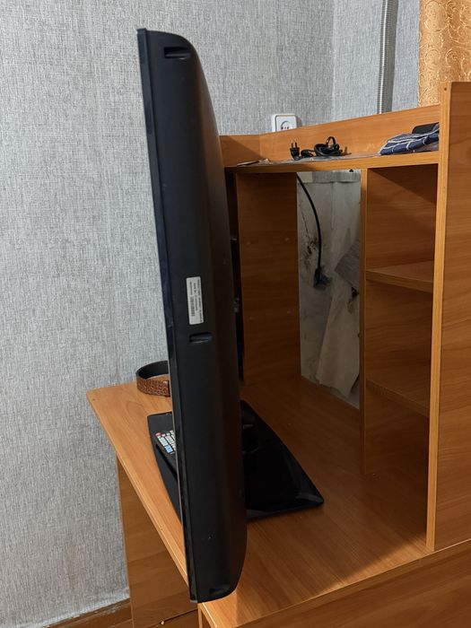 Продам телевизор LG, не смарт