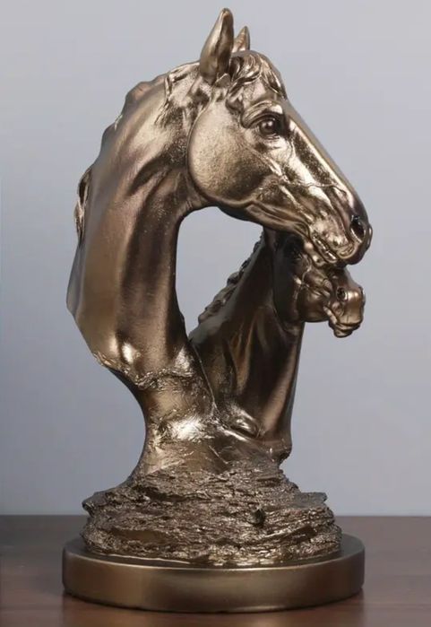 Статуэтка лошади