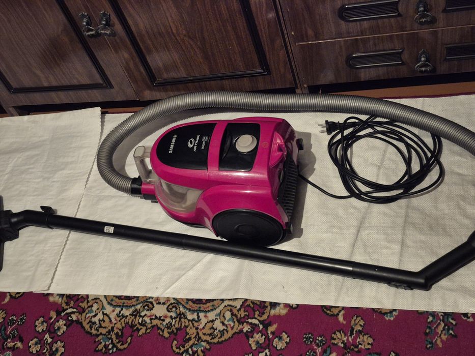 Пылесос самсунг б у в отличном состоянии