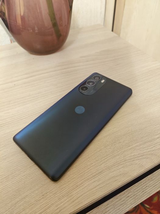 Motorolla edge+(2022)