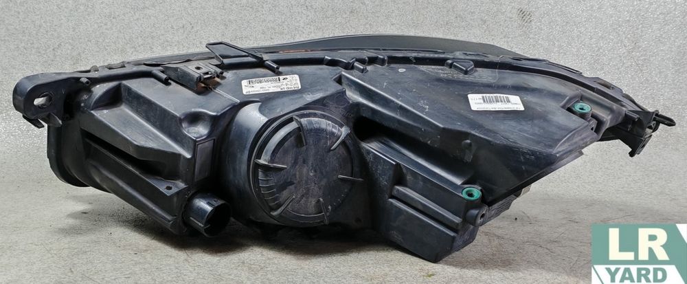 Far dreapta Jaguar F-PACE (volan dreapta) T2H35334 dezmembrez