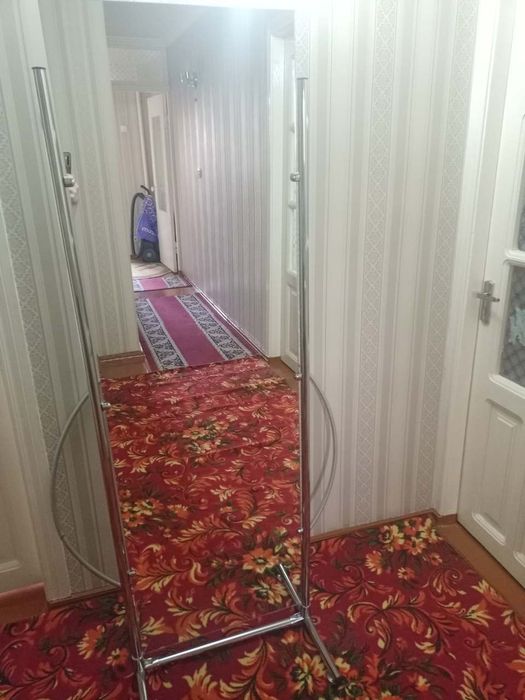 Продается зеркало