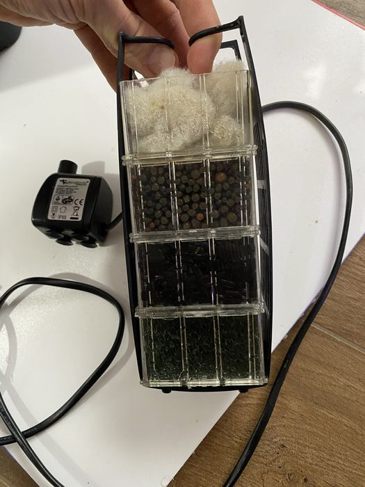 Filtru intern acvariu