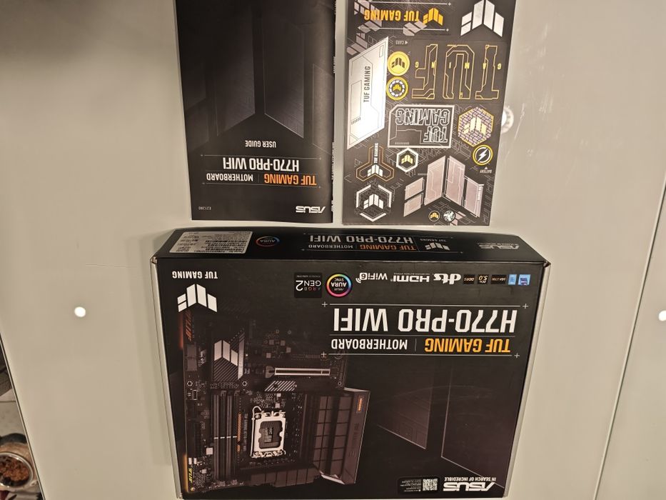 Дъно Asus tuf h770 pro wi-fi, CPU i5 13600KF, ram G.SKILL 32GB