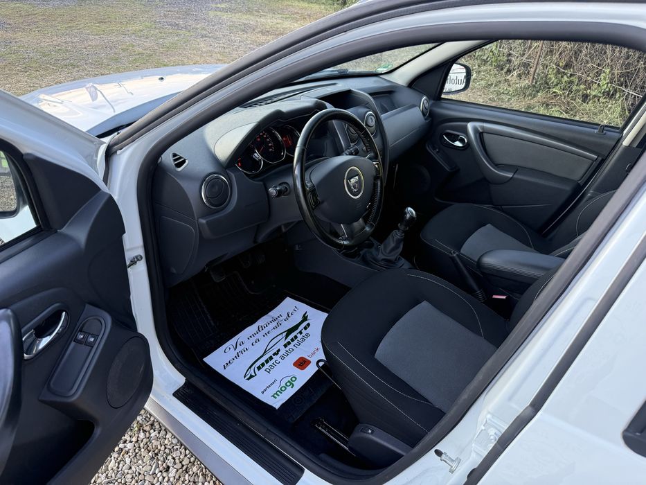 Dacia DUSTER 4x4 , Fabricatie 2017 , 1.2 Benzina , Posibilitate , Rate