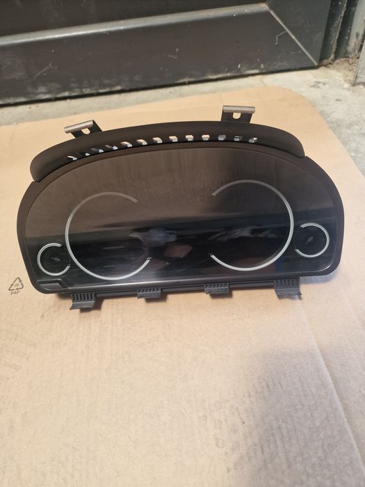 Ceasuri bord europa plasma 6wb bmw f10 f11 f01 f02 f07 f12 f06 f13