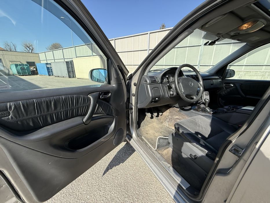 Mercedes ML 270 final edition cutie manuala