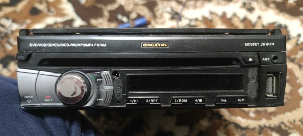 Продам магнитолу Е5-1158Т