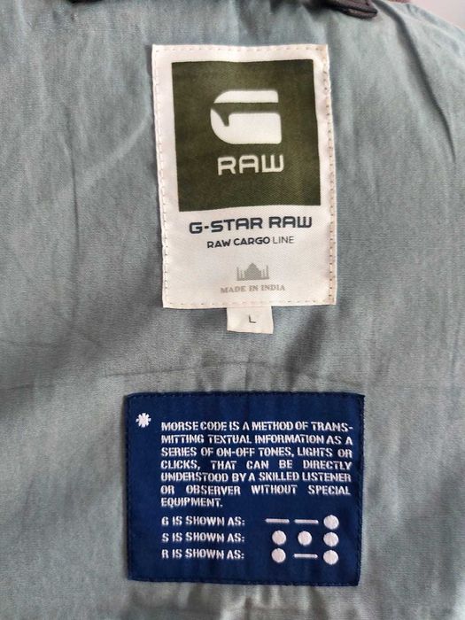 Geaca piele G-star,culoare gri, masura L/ 52 pret 450lei