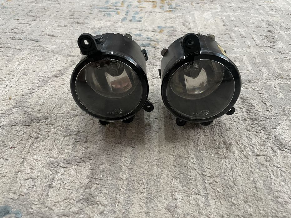 Продам оригинал туманки AL на приору