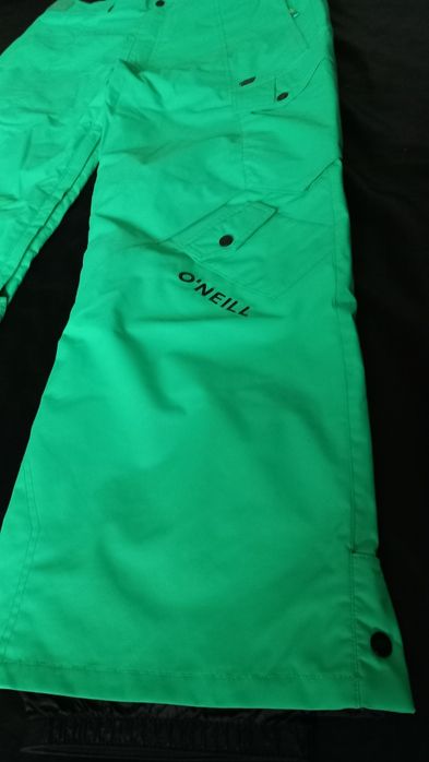 O'Neill ски/сноуборд екип M/L
O'Neill ски/сноуборд екип M/L
