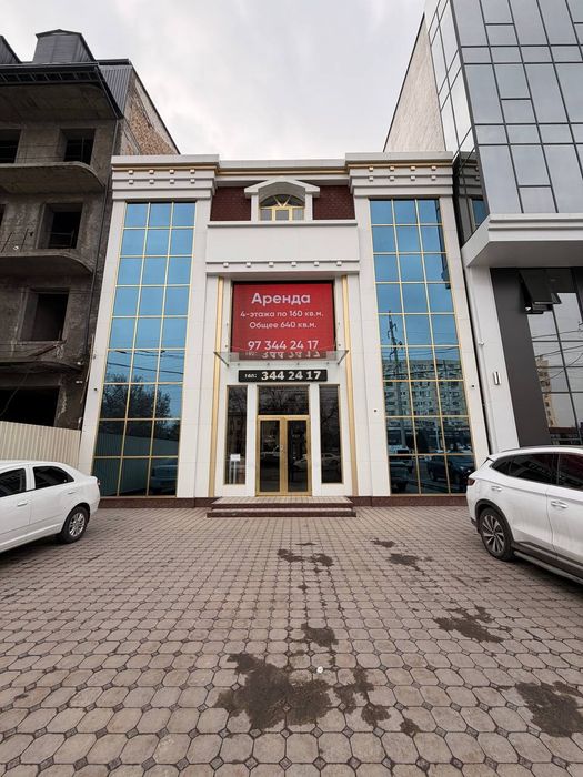 Noturar bino ijaraga beriladi umumiy 640 kv.m