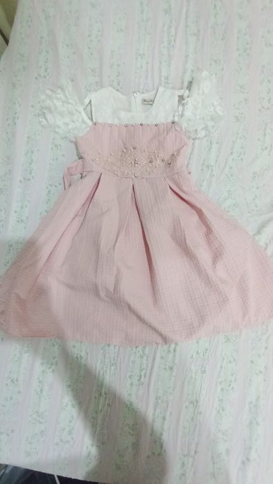 Продам детское платье