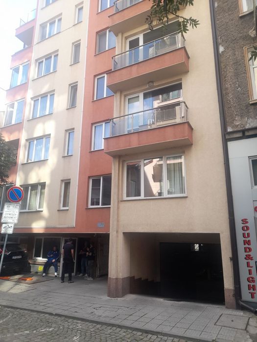 Дава се под наем Двустаен апартамент в София, Център - 60 кв.м за 510 € - Снимка #8