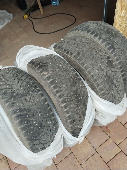 225/60 R18 зимняя