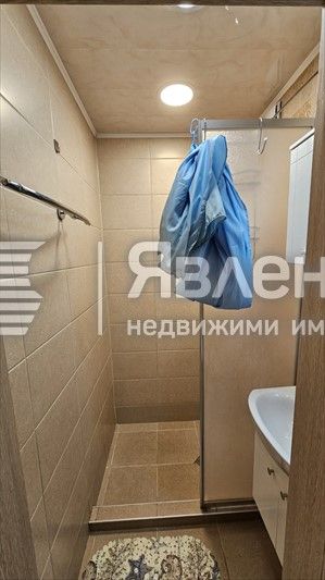 Дава се под наем Тристаен апартамент в Варна, ВИНС - 80 кв.м за 600 € - Снимка #8