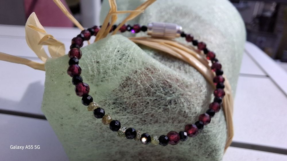 Гривни и колиета от скъпоценни камъни! Рубин,Диамант,Сапфир, Изумруд