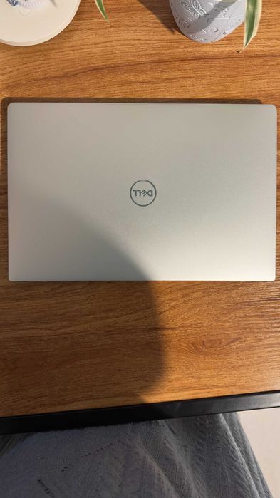 Лаптоп Dell XPS 13 7390