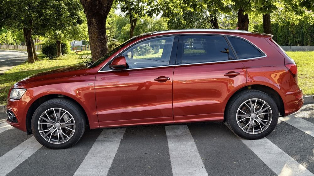 Audi Q5 Facelift 3.0 TDI V6 245 CP | S-Line | Quattro | Suspensie Adaptiva | Distributie Nouă