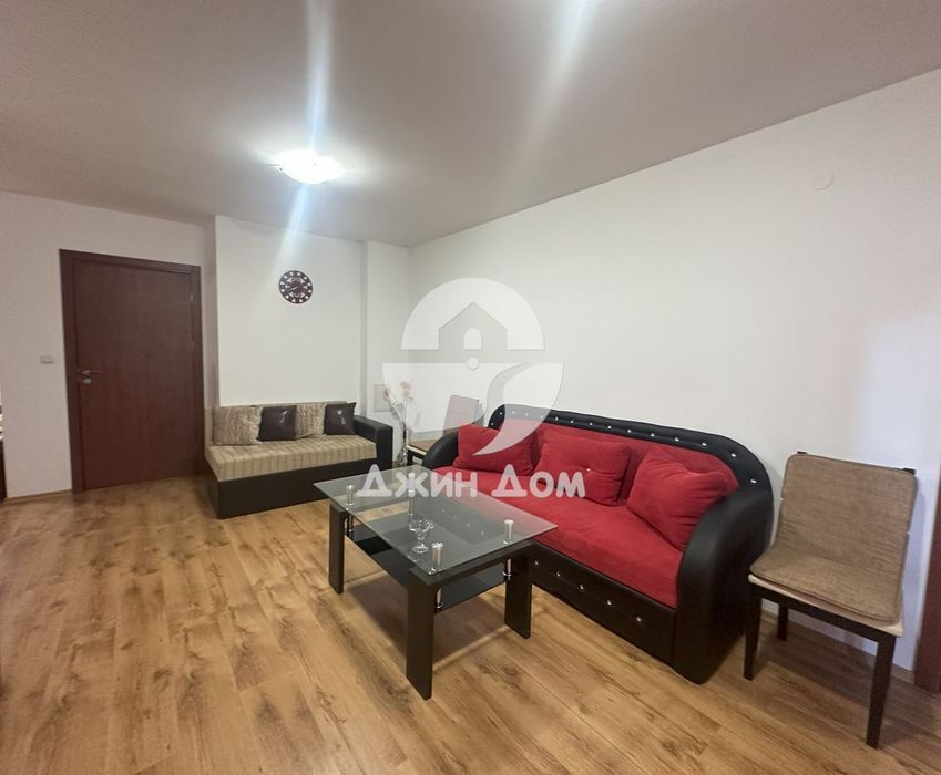 Продава се Двустаен апартамент в Свети Влас - 77 кв.м за 1065 €/кв.м - Снимка #2