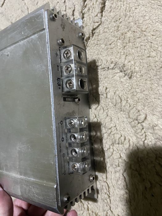 Продам усилитель