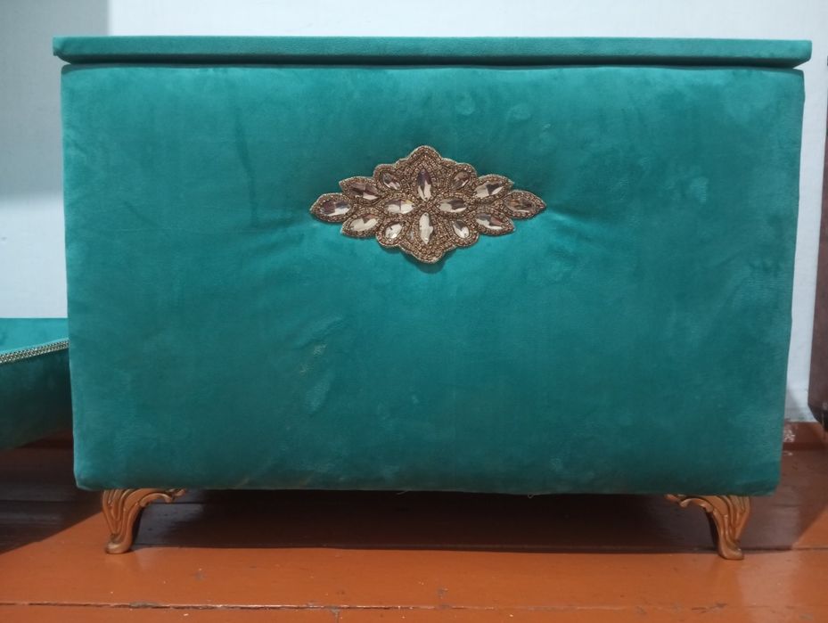 Сундук и корзина