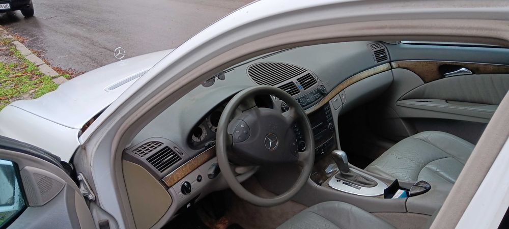 Mercedes E270 177к.с.