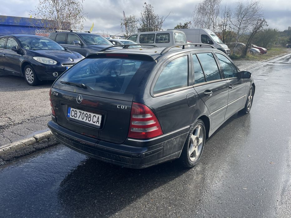 Продавам mercedes C270