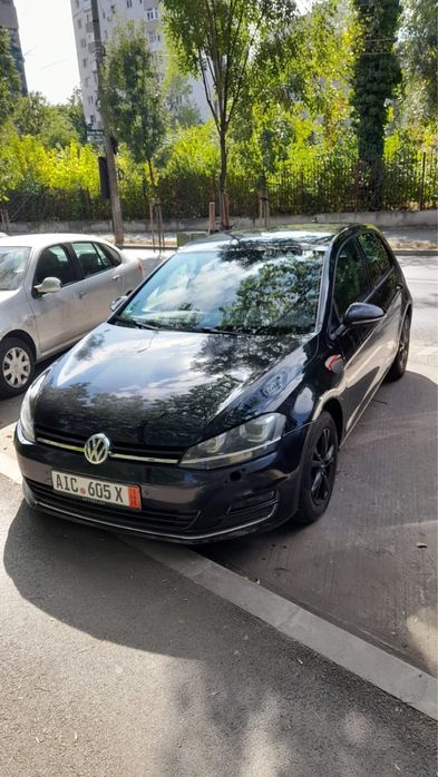 Vand Golf 7. 2016 Pret 7300 euro negociabil
