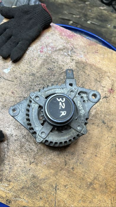 Генератор Toyota Corolla e150 Генератор Тойота Королла ALDI MART