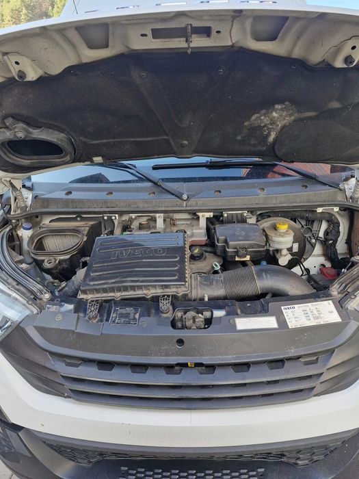 Vând iveco daily 35s14 himatic