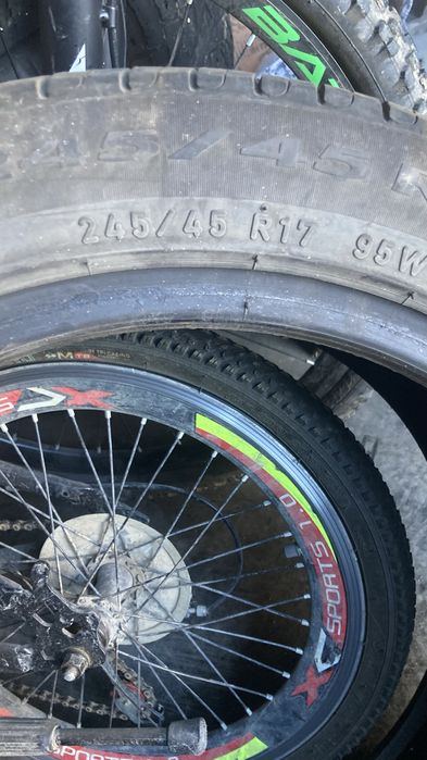 Продаю резину одна