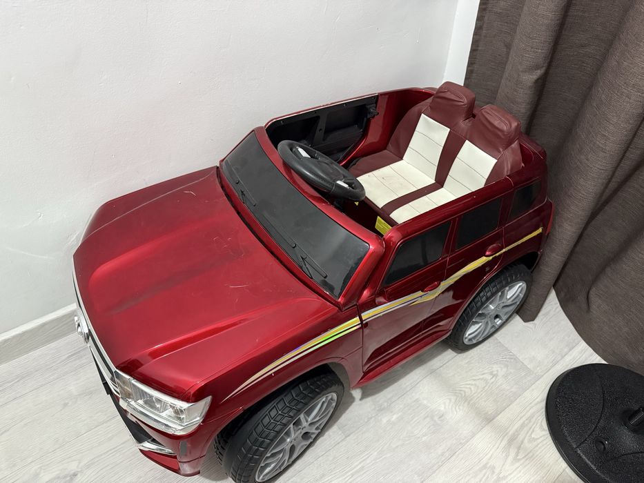 Машинка с пультом