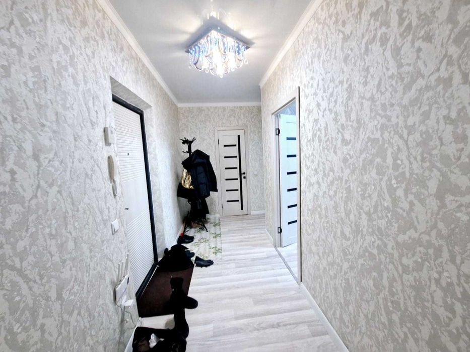 Продажа 2-комнатной квартиры 8 мкрн.