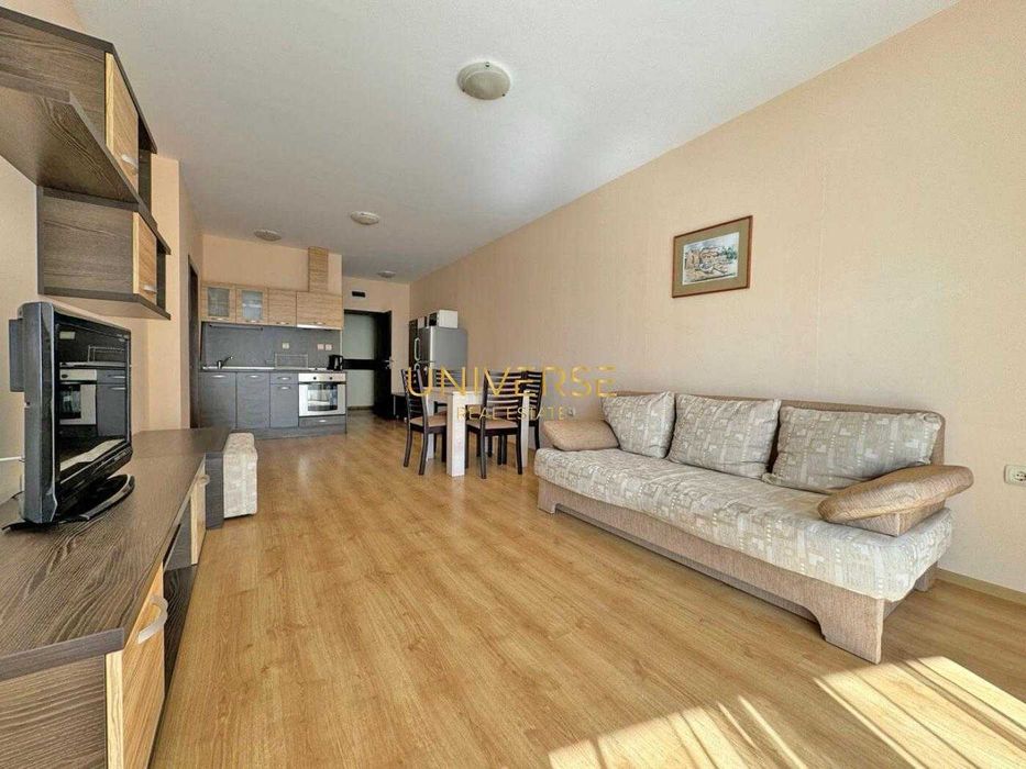 Продава се Двустаен апартамент в Свети Влас - 91 кв.м за 1253 €/кв.м - Снимка #2