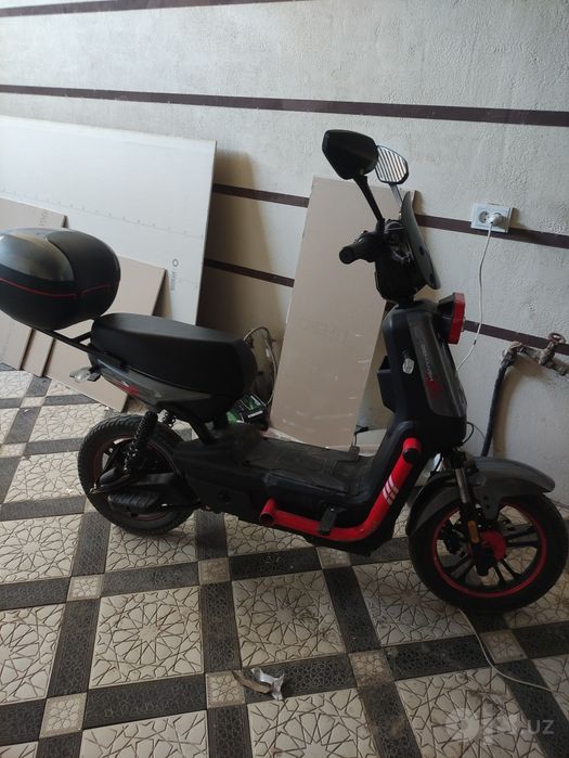 Skuter 11 kafaloti bilan demansh