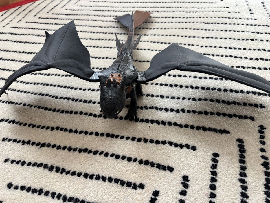 Интерактивна играчка DreamWorks - Беззъб с плазмен огън