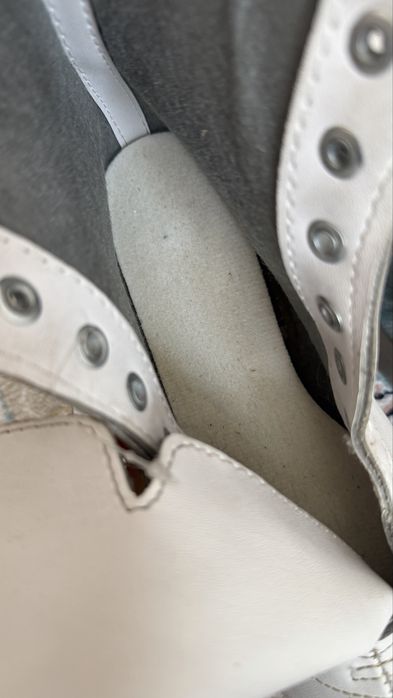 Коньки новые 37р 7000тг