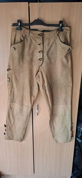 Pantaloni piele,