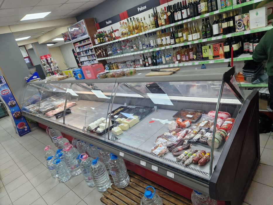 Оборудване за хранителен магазин.КАТО НОВО